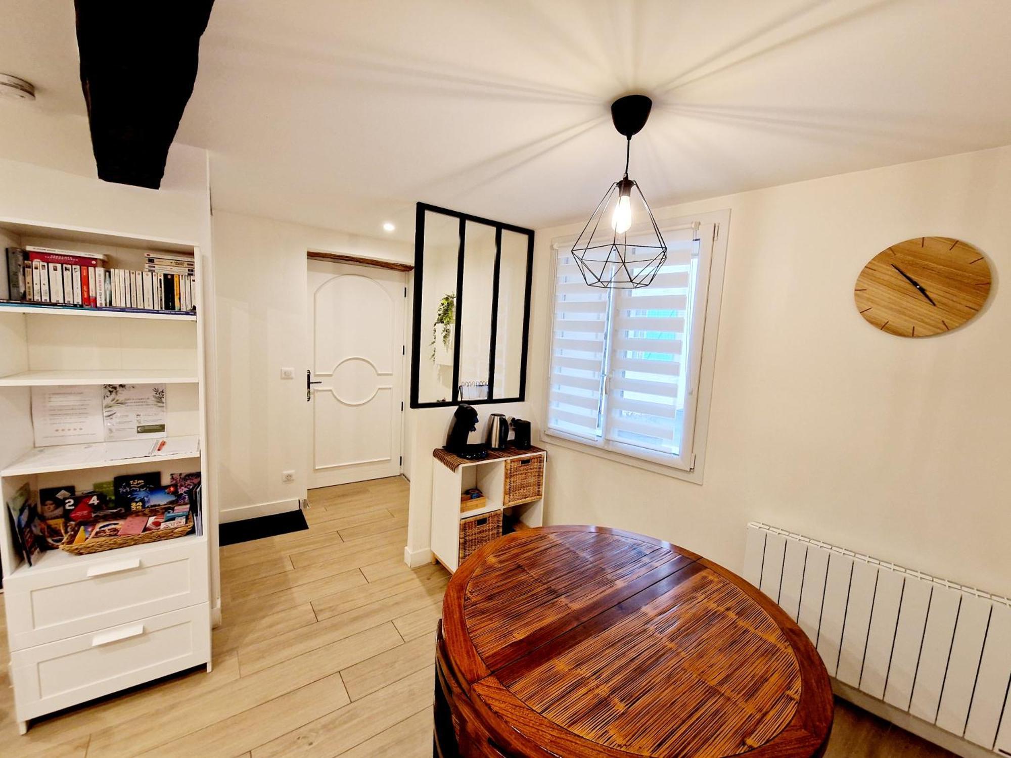Studio Entierement Equipe Cailloux-sur-Fontaines 외부 사진